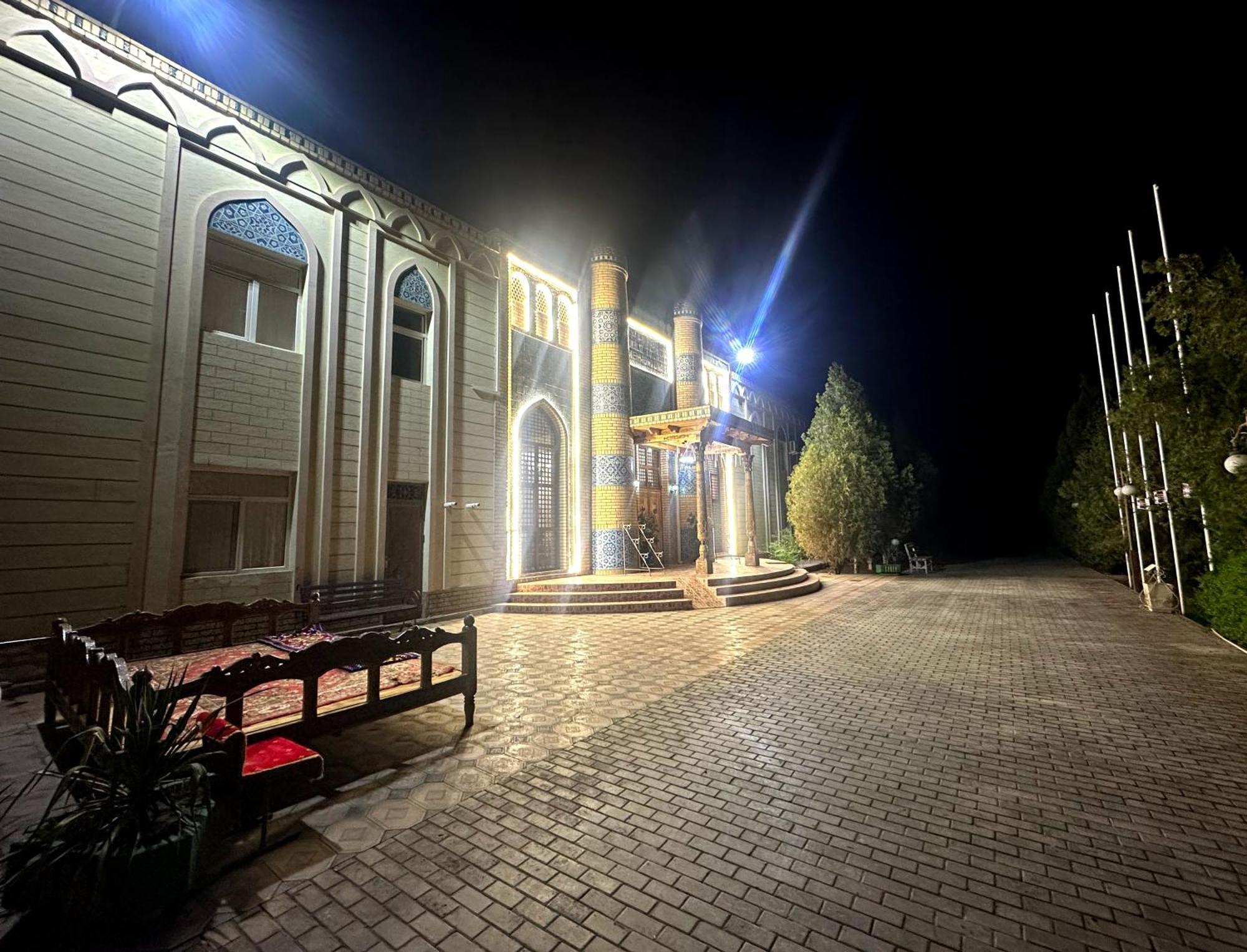Qibla Tozabog Hotel Khiva Luaran gambar