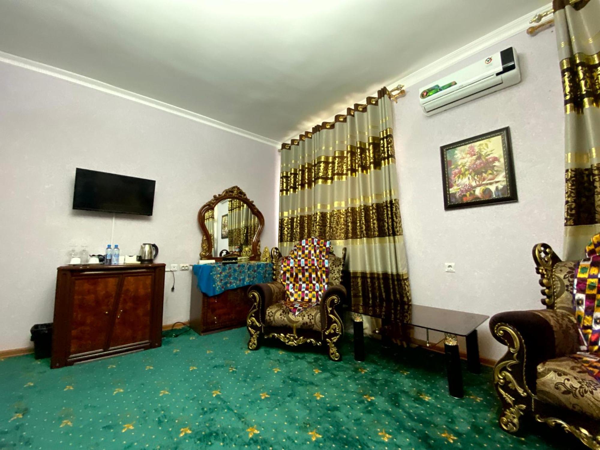 Qibla Tozabog Hotel Khiva Luaran gambar