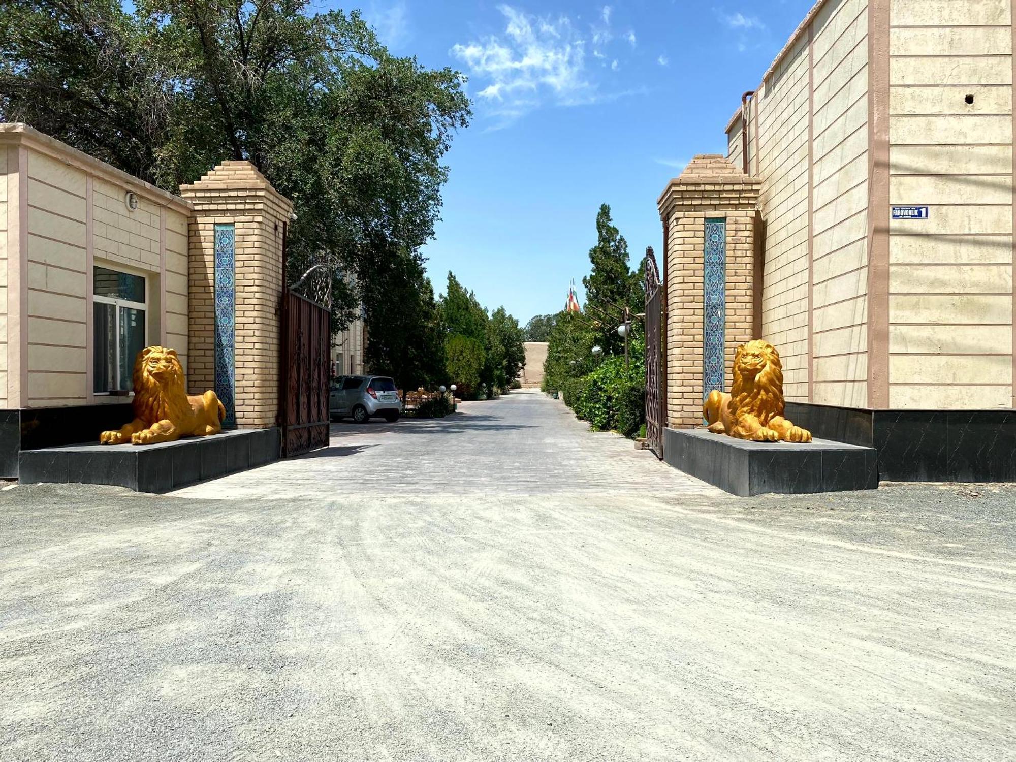 Qibla Tozabog Hotel Khiva Luaran gambar