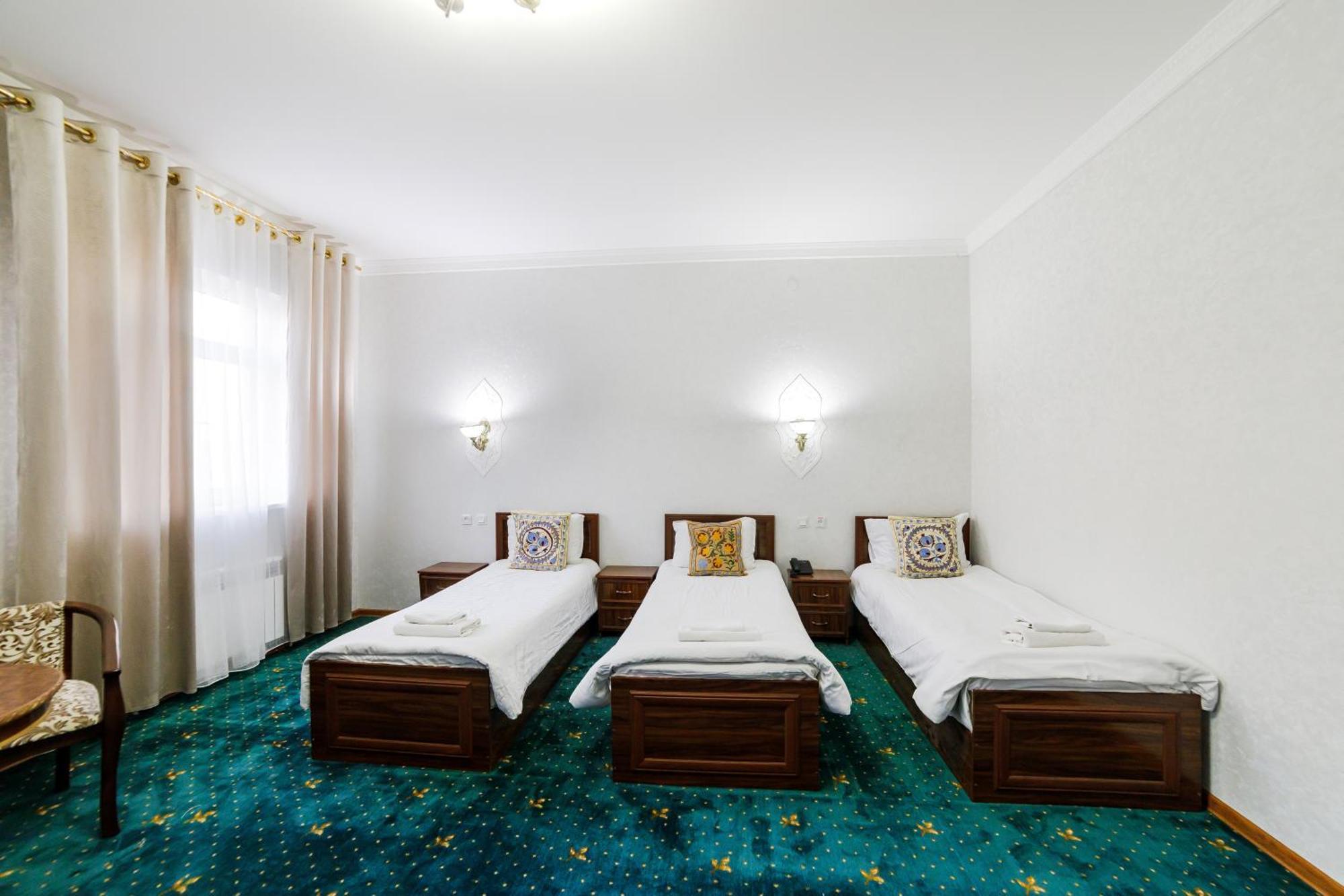 Qibla Tozabog Hotel Khiva Luaran gambar